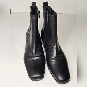 Trotters black leather square toe